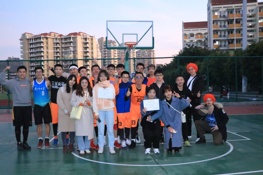 2019年经济学院 王亚南经济研究院研究生篮球赛